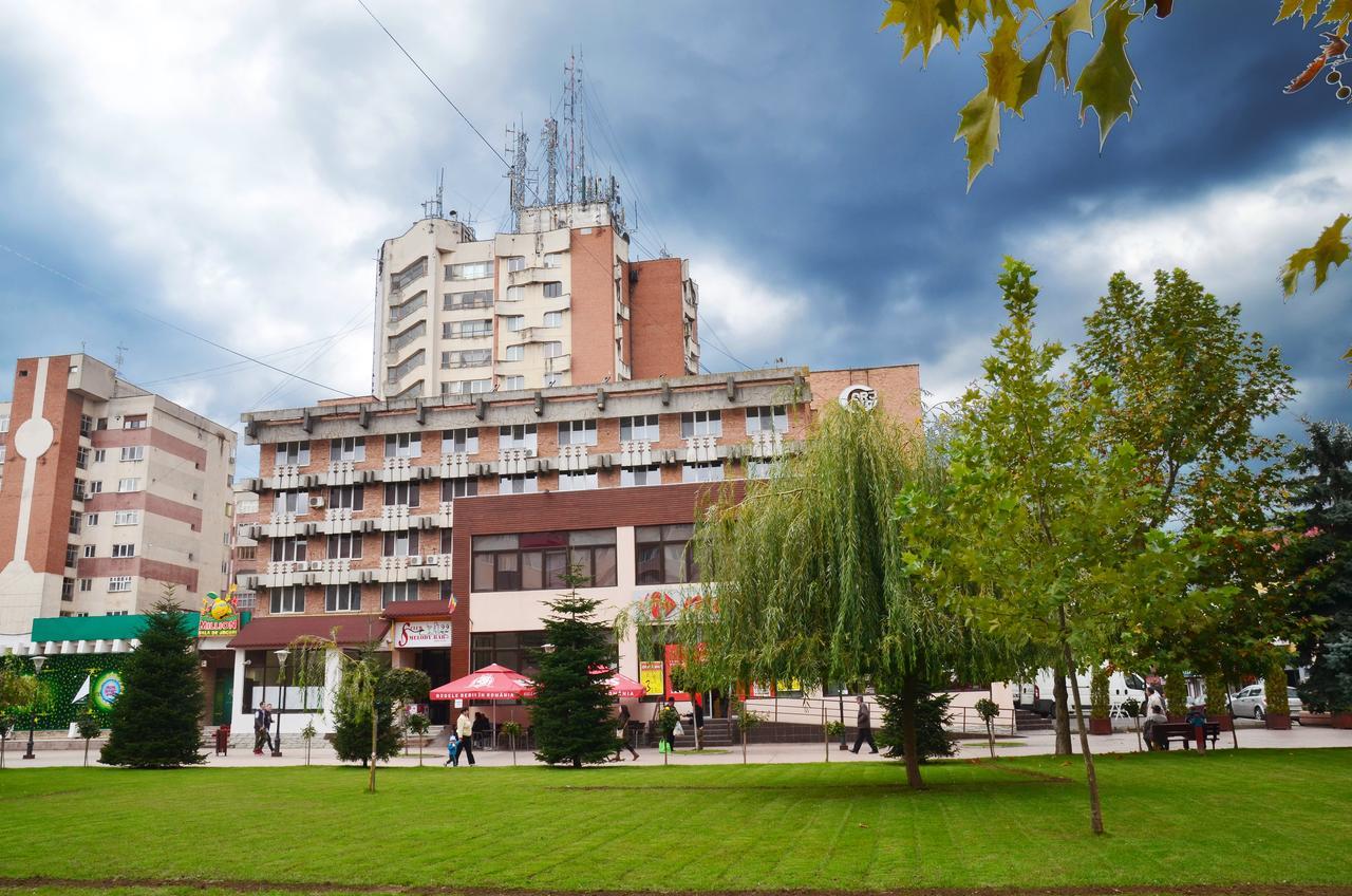 Hotel Gorj Târgu Jiu Exterior foto